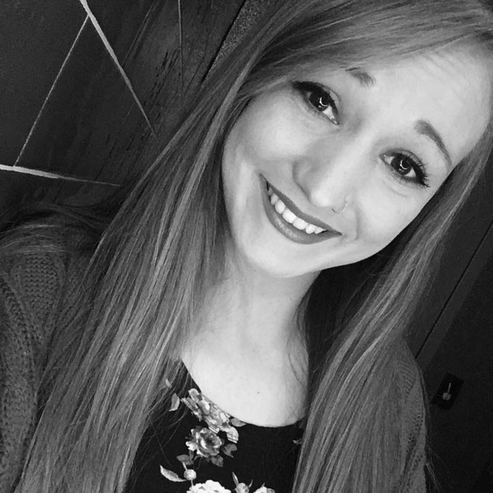 Meet your Posher, Rebecca